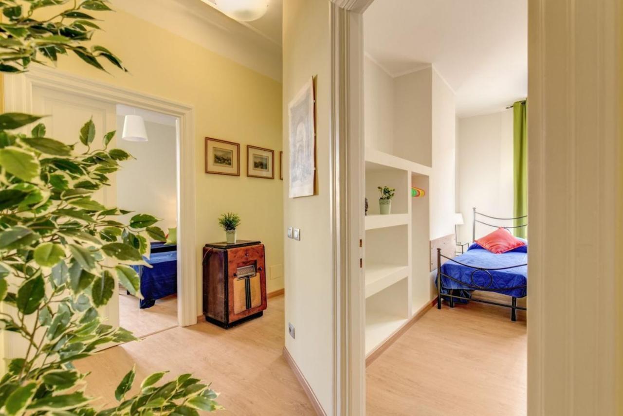 רומא Lovely 4-Bedroom Apartment 30M Sangiovanni Metro מראה חיצוני תמונה